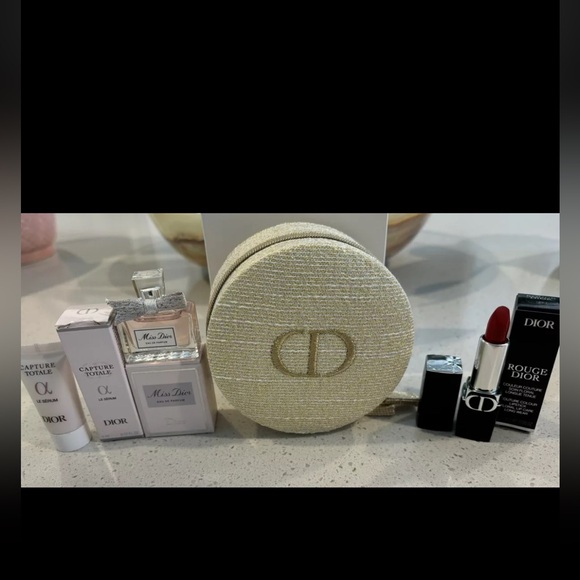 Dior Holiday 2024 Gold Glitter Jewelry Pouch Travel Set of 4 - Limited Edition - Picture 2 of 3